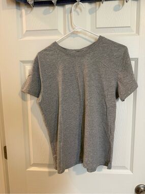 Asics Gray Short Sleeve Crew Neck Tee